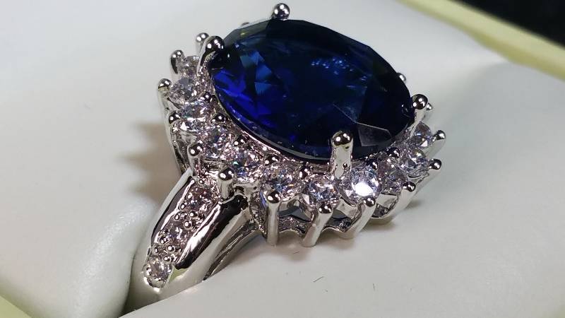 4.58 CT Sapphire Estate Ring