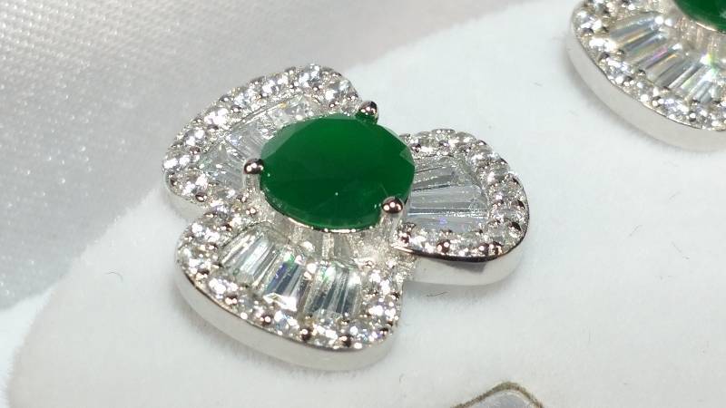 3.60 Emerald Estate Earrings