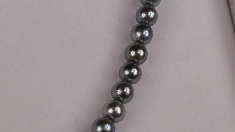 10k Gold Tahitian Pearl Necklace
