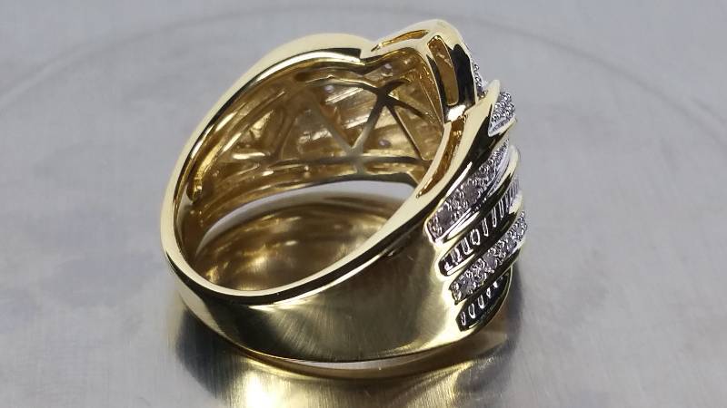 1 CT Diamond Etate Ring
