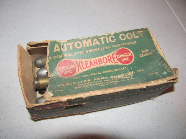 lot 16 image: Box of Old Vintage Remington Kleanbore Ammo