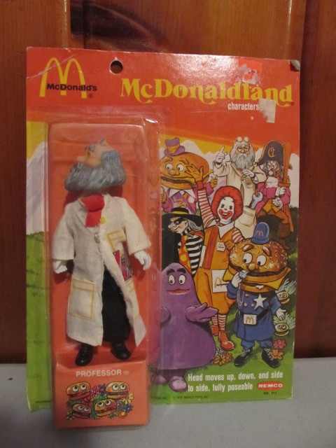 lot 18 image: Vintage NEW IN PACKAGE  McDonaldLand Toy 