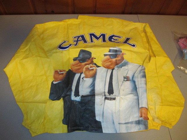 lot 20 image: Vintage CAMEL Cigarettes Advertising Jacket