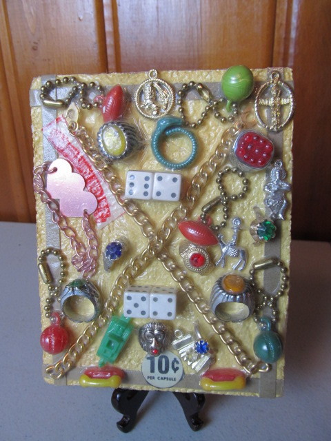 lot 71 image: Vintage 1940s Vending Machine Toys Folk Art Collage