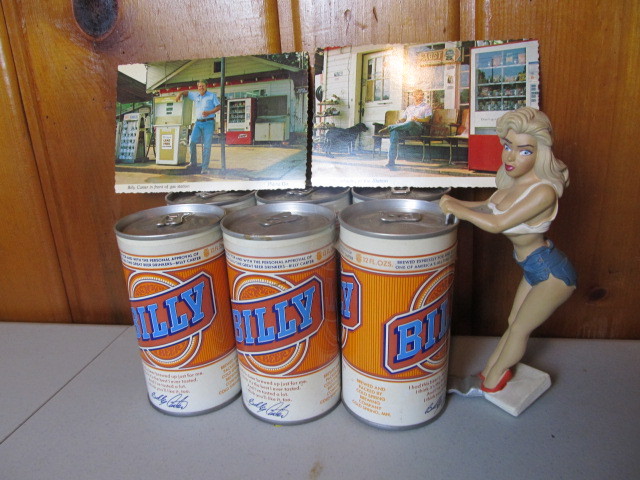 lot 81 image: 6 Pack of BILLY BEER - Postcards & Can Holder