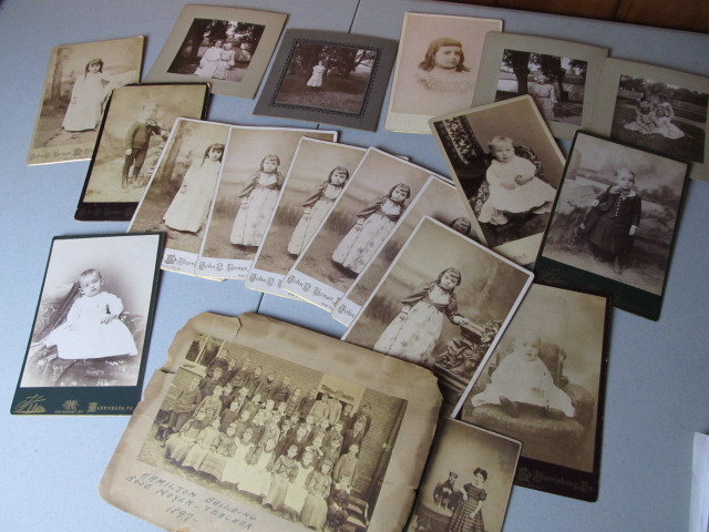 lot 105 image: Large Lot of Antique Child Photos