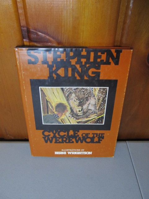 lot 115 image: Stephen King 1st Edition Cycle of The Werewolf wDust Jacket