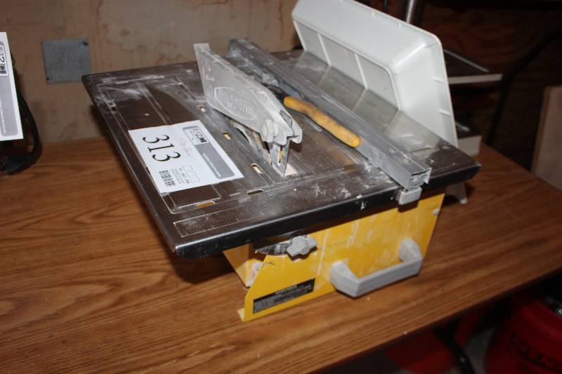 lot 313 image: Work Force Tile Cutter