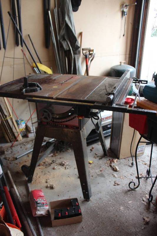 lot 304 image: Craftsman 10in. Table Saw