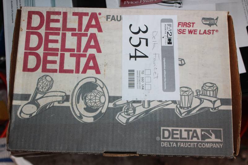 lot 354 image: Delta Faucet