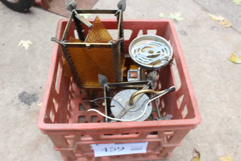 lot 459 image: Lot of (2) Outside Lights