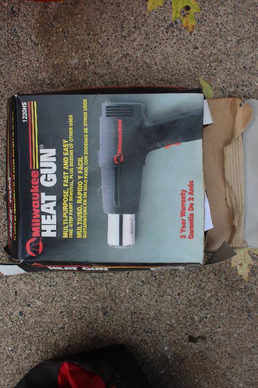 lot 474 image: Milwaukee Tools Heat Gun