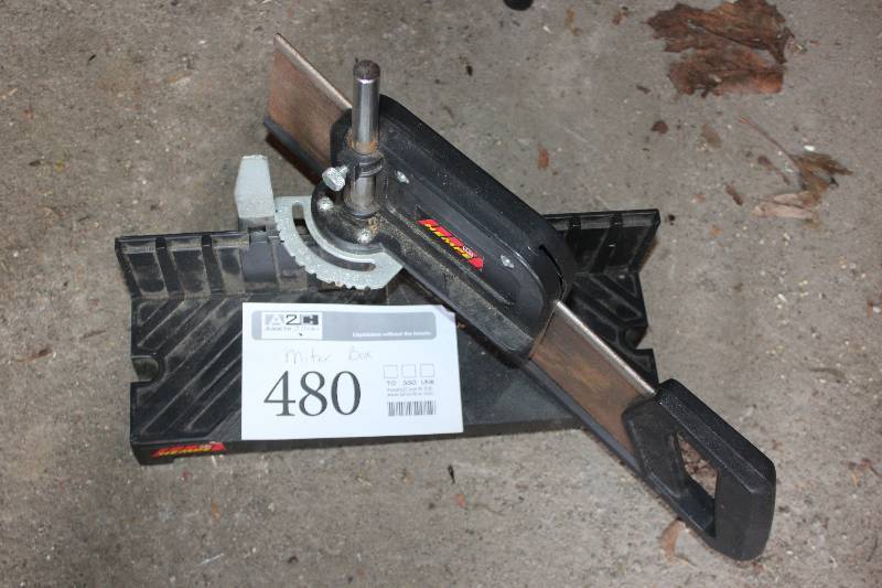 lot 480 image: Hempe Miter Box