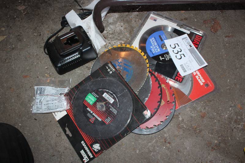 lot 535 image: Various SizeMaterial Circular Saw Blades