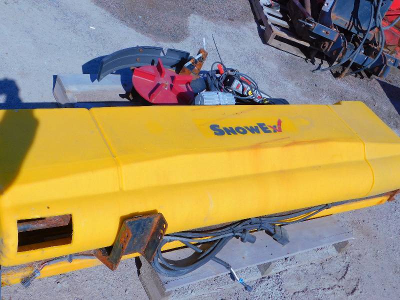 SnowEx Electric Tailgate Salt Spreader - Works