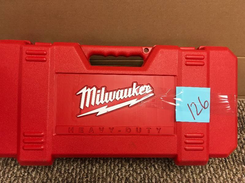 lot 126 image: Milwaukee 12 Amp SAWZALL Reciprocating Saw with Case good working condition MSRP $120