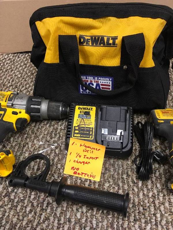 lot 6 image: DEWALT 20-Volt MAX XR Lithium-Ion Cordless Brushless DrillImpact Combo Kit (2-Tool) with Charger and Bag, No batteries but has been tested and works