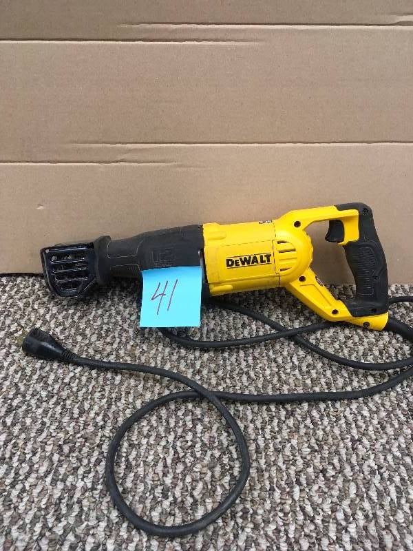 lot 41 image: DEWALT Corded Reciprocating Saw - 12 Amp, 0-2900 SPM, Model DWE305 used good working condition in box