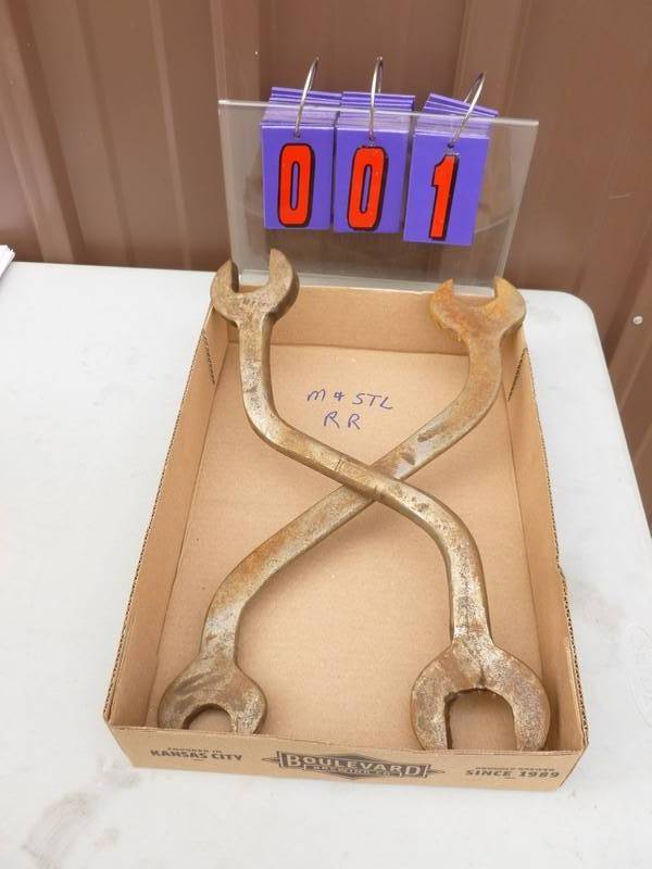 SnS Auctions # 287 Vintage Rail Road & primitive tools.