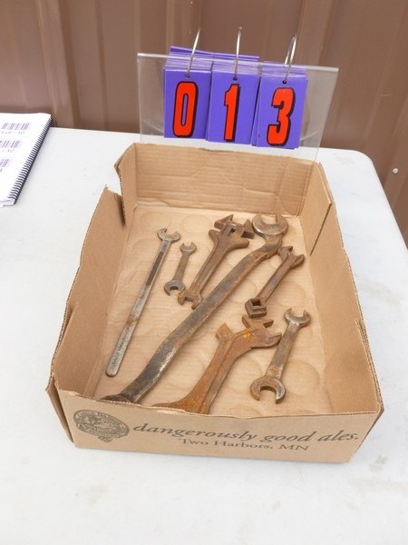 SnS Auctions # 287 Vintage Rail Road & primitive tools.