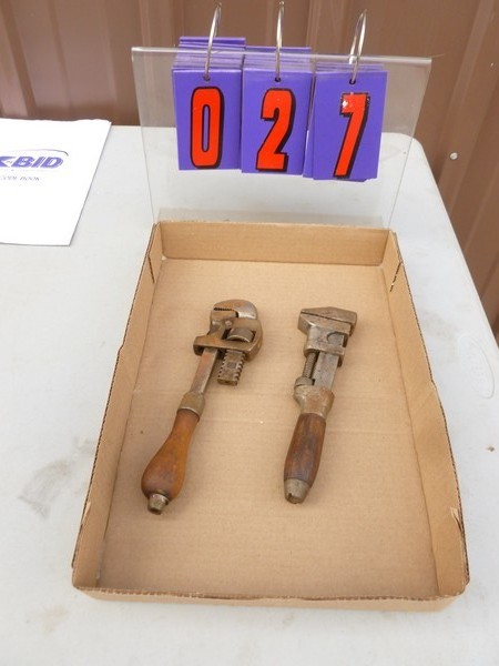 SnS Auctions # 287 Vintage Rail Road & primitive tools.