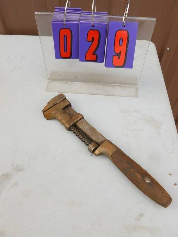 SnS Auctions # 287 Vintage Rail Road & primitive tools.