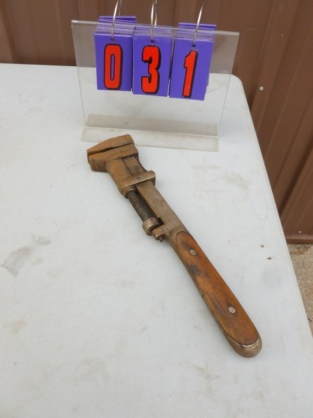 SnS Auctions # 287 Vintage Rail Road & primitive tools.