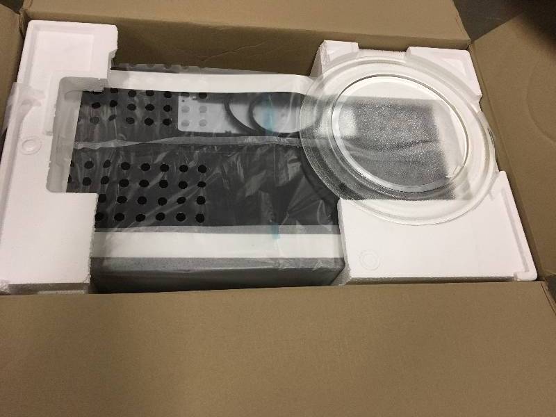 Sharp R 1514 Microwave Oven not used