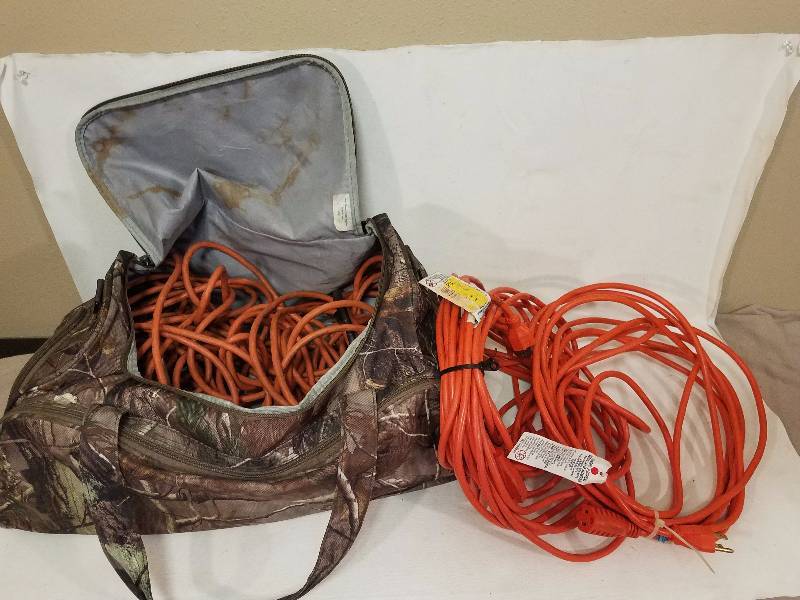 lot 47 image: Bag of  Extension Cords
