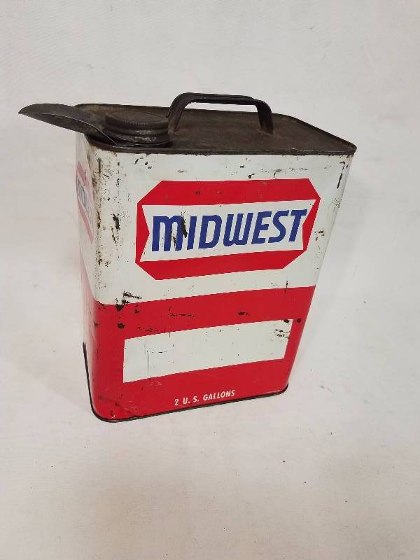 lot 54 image: Vintage Midwest Oil Can