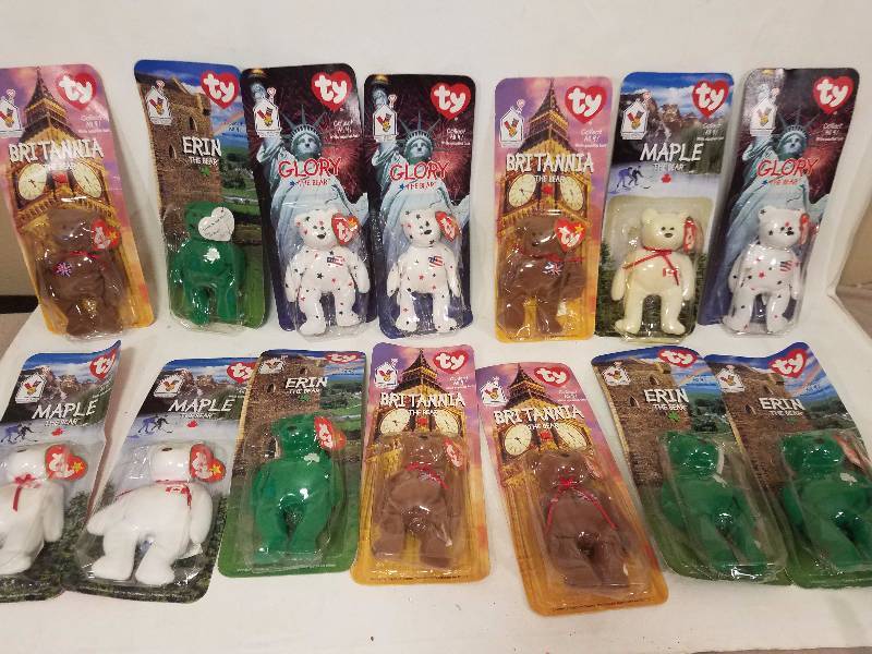 lot 74 image: 2000 Teenie Beanie Baby McDonald Series