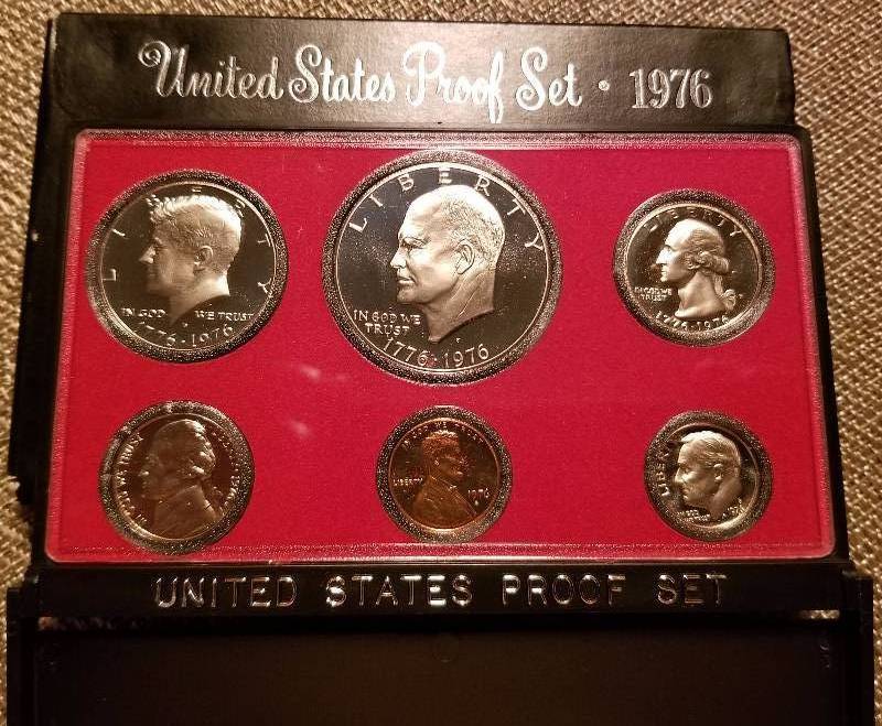 1976 BICENTENNIAL PROOF SET WITH IKE DOLLAR (6 COINS)