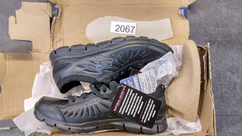 Skechers Womens Eldred Work Shoes - Black - Size 7