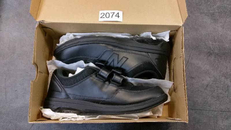 New Balance Mens 813HV1 Walking Shoes - Black - Size 11