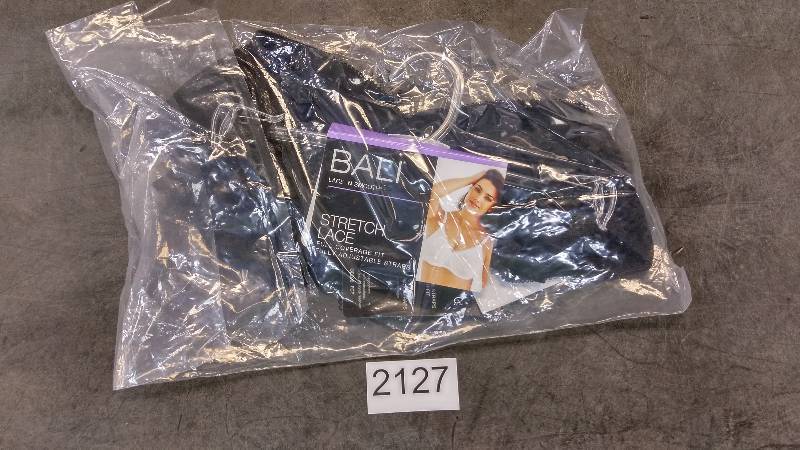 Bali Lace Seamless Underwire Bra - Black - Size 38 C