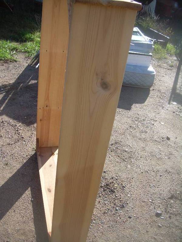 WOOD SHELVING FRAME SHELVES