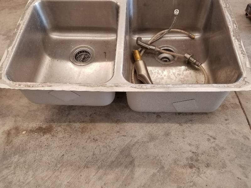 lot 69 image: Stainless Double Sink, 32x21, 8 & 10 Depths