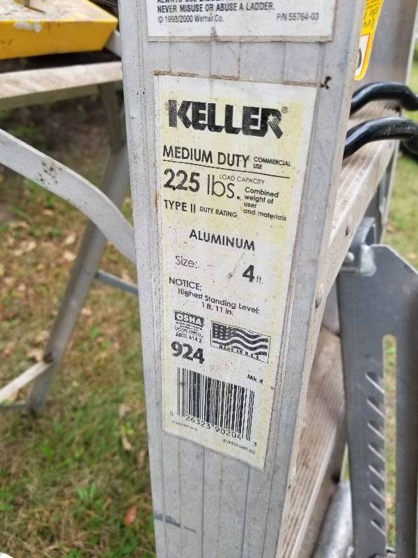 lot 100 image: Lot - Keller Step Ladder, Fold-Up Tool Holder, Etc