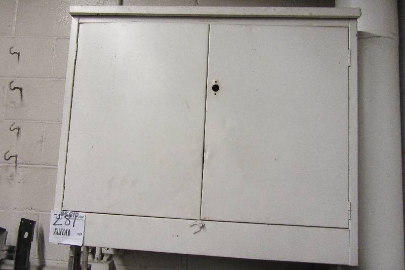 lot 281 image: Frame dimension Books w Cabinet