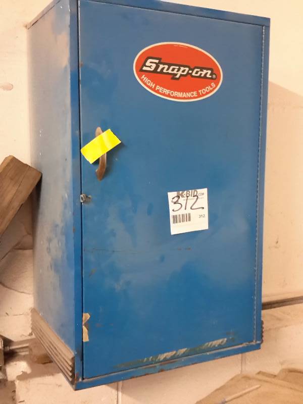 lot 312 image: Snap-On Detailing cabinet