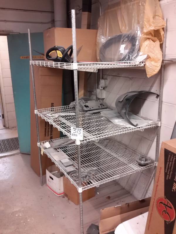 lot 318 image: Metro Type Shelf Unit - Heavy wire -Adjustable