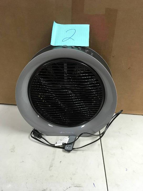 lot 2 image: Bionaire Air Circulator