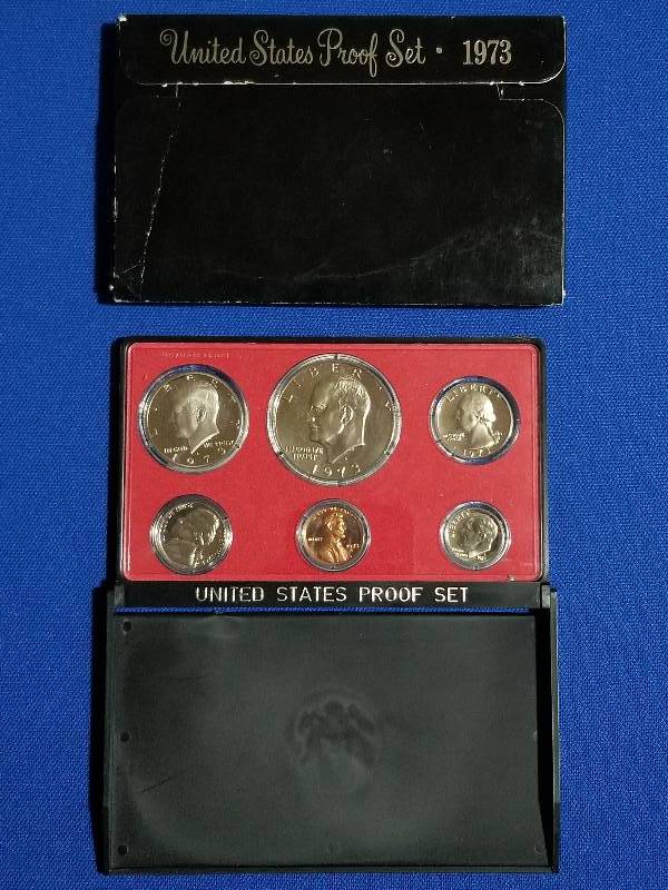 lot 18 image: 1973 US Mint Proof Set - 1st year with Eisenhower Dollar