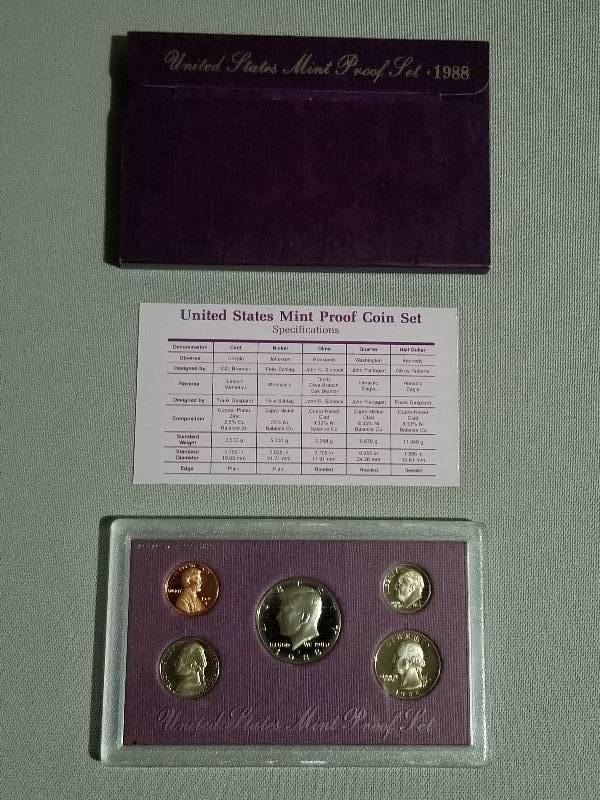 lot 33 image: 1988 US Mint Proof Set