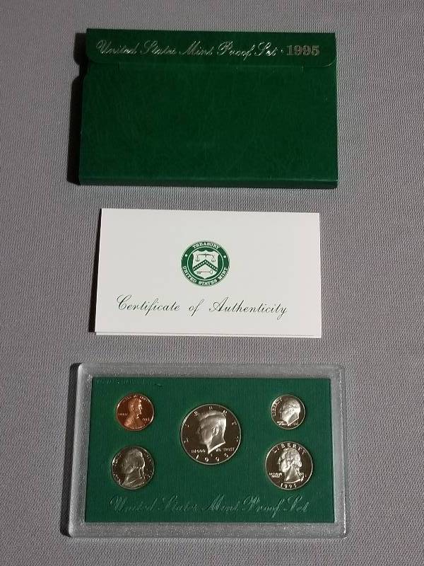 lot 40 image: 1995 US Mint Proof Set