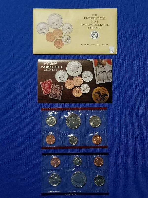 lot 98 image: 1990 US Mint Uncirculated Coin Set