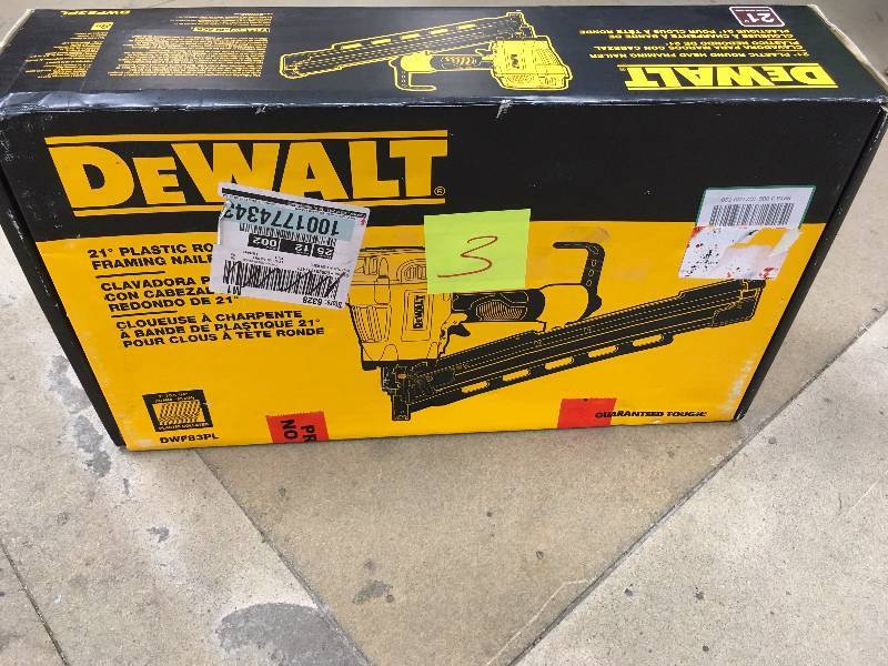 Dewalt DWF83PL Pneumatic Collated Framing Nailer open box in like new condition