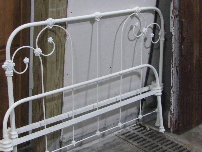 lot 22 image: Iron Headboard & Foot Board