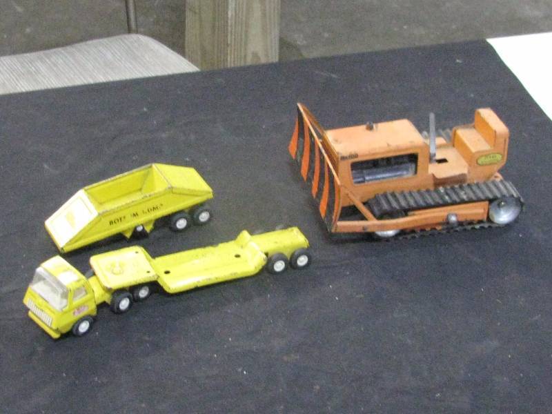 lot 26 image: Tonka Toys