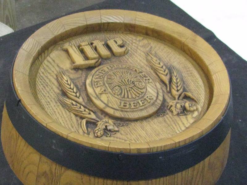 lot 53 image: Lite Beer Wall Sign